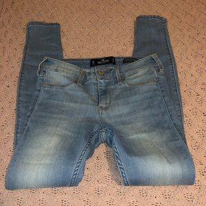 Hollister Low-Rise Jean Leggings Light Wash